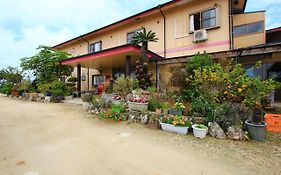 ホテル ビジネス伊宝  2*